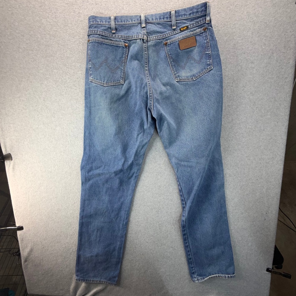 Vintage Wrangler 936DEN Cowboy Cut Slim Fit Jeans Mens 35x31 Blue Made in USA - Picture 8 of 10